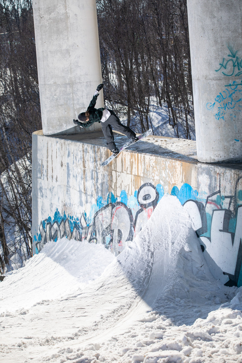 Vans Welcomes Professional Snowboarder Jill Perkins to the Global Snow  Family